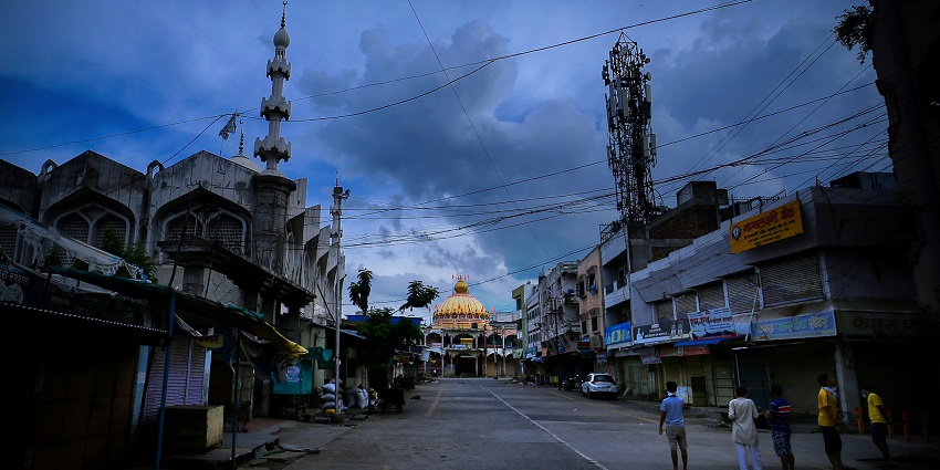 Markets offering local goods, from gold jewelry and footwear to spicy chilies and jaggery.