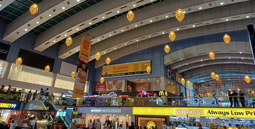 A vibrant shopping mall in Pune for style and luxury.