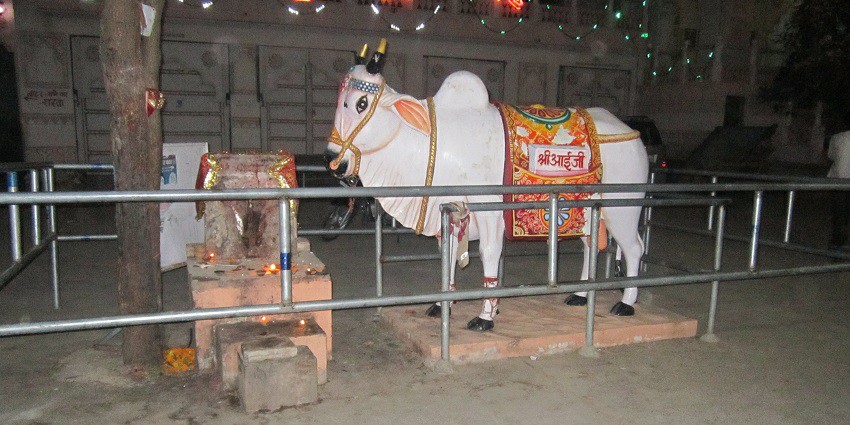 Shree Aai Mata Mandir, a sacred site and popular tourist attraction in Ulhasnagar.