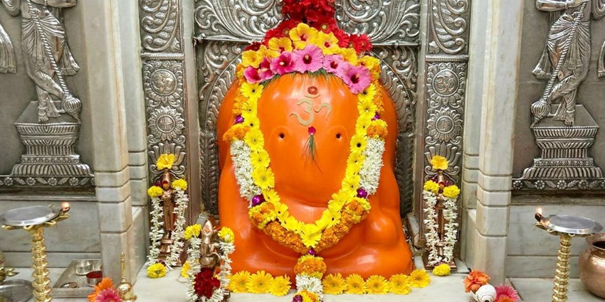 Shri Ganesh Mandir is one of the religious places to visit in Wardha, and a must-visit