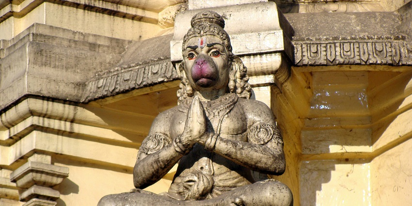 Beautiful image of the Shree Ghanteshwar Hanuman Temple in Mumbai