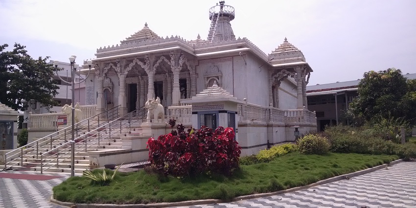 Shree Jotava Parshwanath Jain Temple features exquisite carvings and peaceful prayer.
