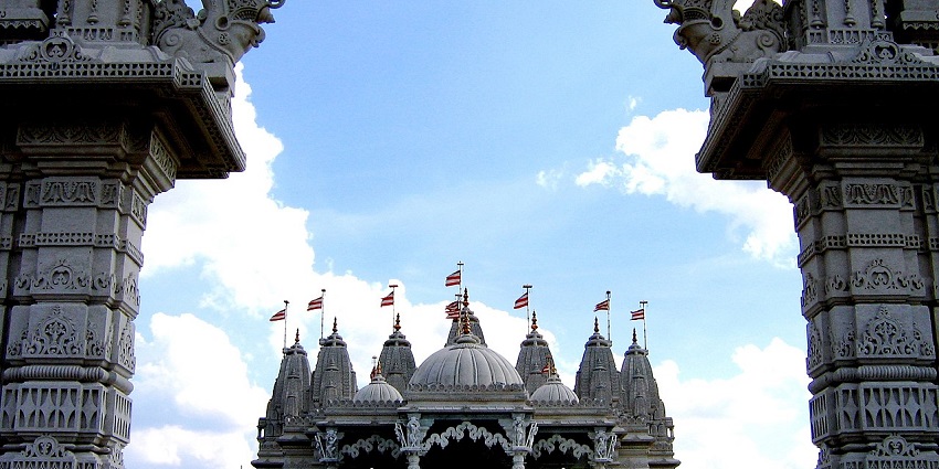 Shree Swaminarayan Temple is one of the best temples in Nerul for travellers to visit.