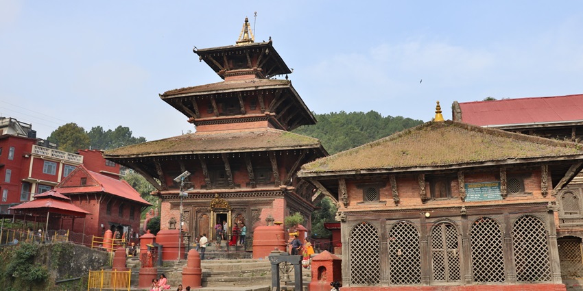 Shri Bhadrakali Amman Temple is one of the best places to visit in Gokarna, Karnataka