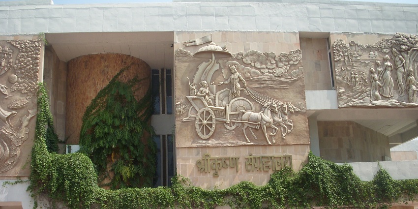 Explore the old artefacts and learn about history at the famous Shri Krishna Museum.