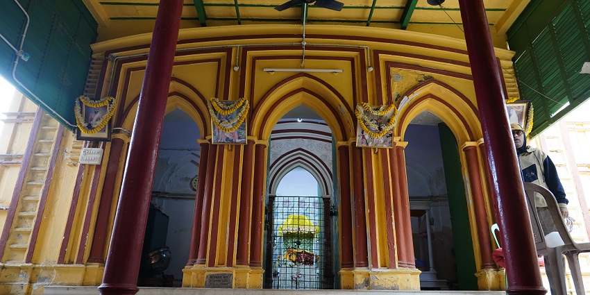 An inside view of the Shri Madan Mohan Ji Temple, a spiritual attraction in Rajasthan.