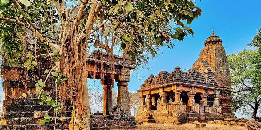Shri Ram Mandir is an important religious and one of the places to visit in Karad.