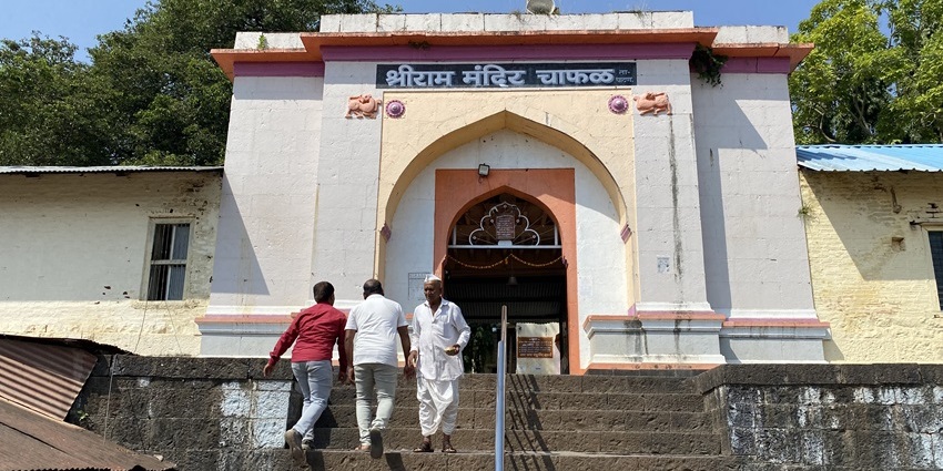 Photos taken from a trip from Kannur to Chiplun and Satara and places around Satara