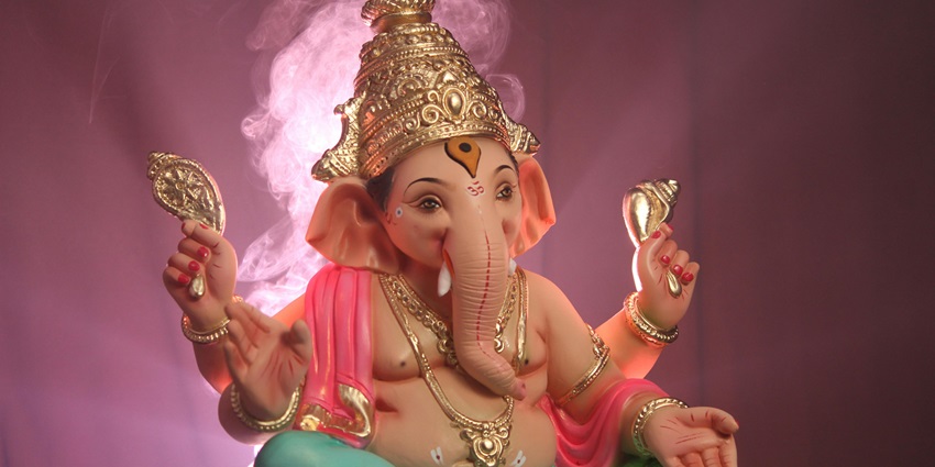 Shri Siddhivinayak Temple is the biggest temple in Alibaug dedicated to Lord Ganesha.