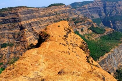 Siddhagad Fort offers scenic views and trekking opportunity with a historical significance.