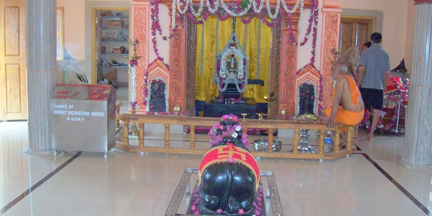 Siddeshwar Temple with intricate designs and idols.