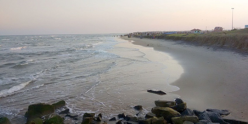 Places to visit near Chidambaram Tamil Nadu include the beach, known for its silver sands and tranquillity.