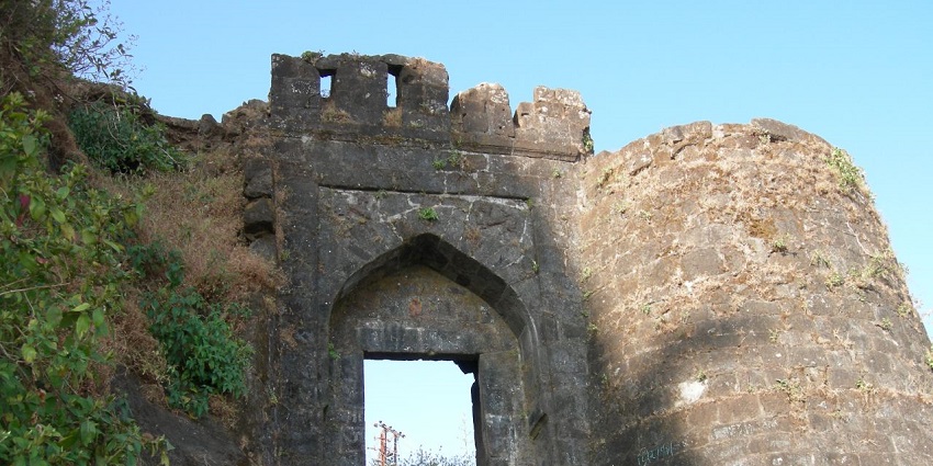 Renowned Sinhagad Fort in the region featuring ancient structures and scenic views.