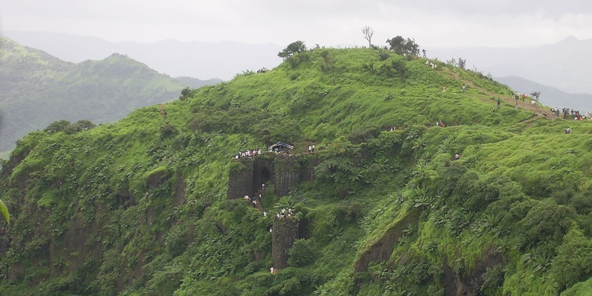 Sinhagad Fort, is one of the famous places to visit in winter in Pune for trekking and scenic views