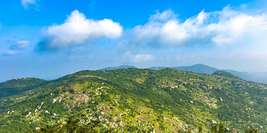 Panoramic views of the town from Skandagiri peak, one of the best tourist destinations.