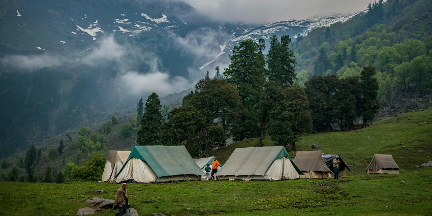 Skyview Patnitop Camping is one of the best sites offering scenic views.