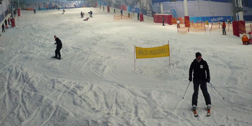 A fun-filled indoor snow park in Bangalore, perfect for families and children.