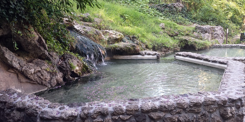 Hot Springs National Park, a beautiful spot among places to visit near Gurgaon for weekend.