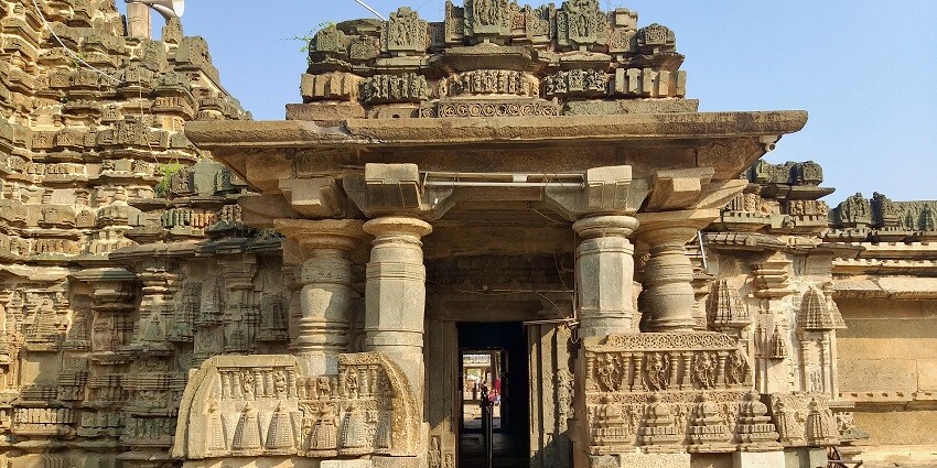 One of the places to visit in Kolar is Halasuru Someshwara Temple, located in Halasuru.