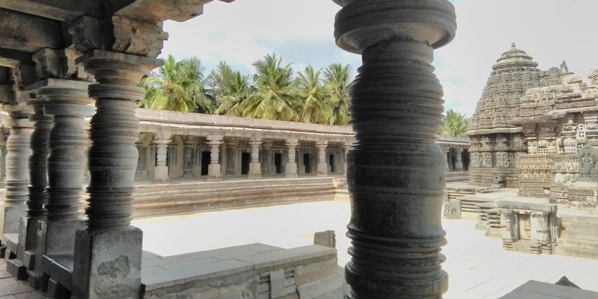 Intricately carved Chennakesava Temple at Somnathpur, a famous spiritual attraction.