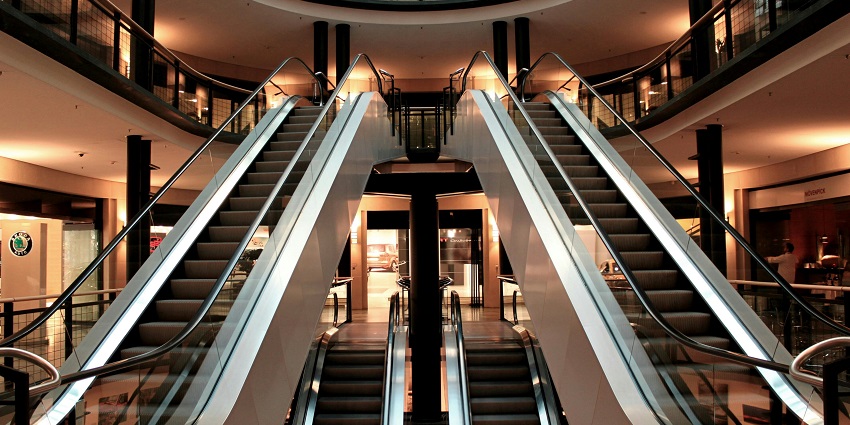 An image of Sona Shopping Center which offers one-of-a-kind treasures unlocked.