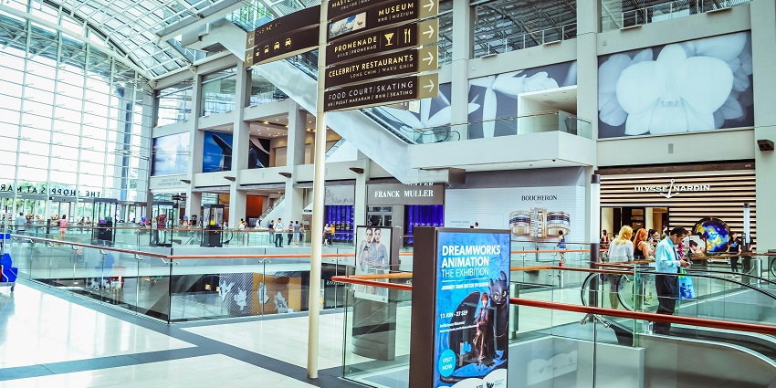 A wide view of a mall shop bustling with activity in Rajahmundry.