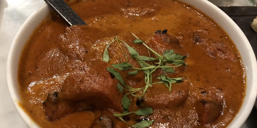 Butter chicken served at sri kanya, one of the top options of best food in Nellore for non veg lovers