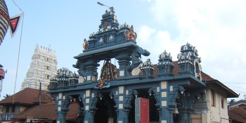 Udupi Sri Krishna Temple, a top tourist attraction and must-visit place in Udupi.
