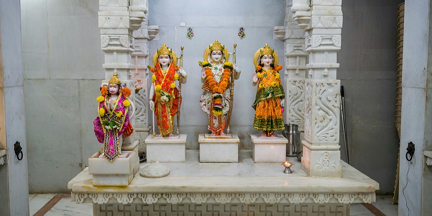 Sri Ram Mandir is a sacred place to visit in Goregaon for every traveller in Mumbai.