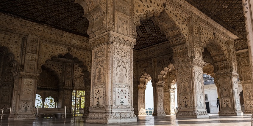 A view of Sri Rama temple, with beautiful carvings on pillars.