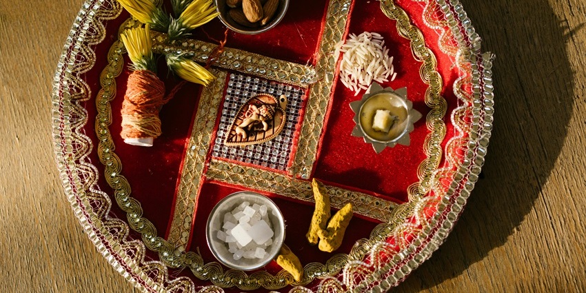 Image of a Close-Up of a Puja Thali Set - Sri Rukmini Dwarkadeesh Mandir, one of the places to visit in Pandharpur