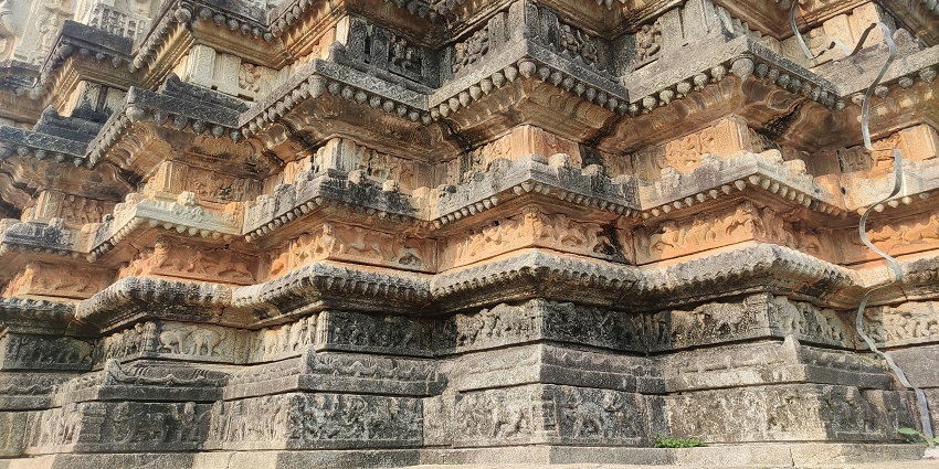 Sri Sharada Peetham is the best place to visit in Sringeri with stunning architecture.