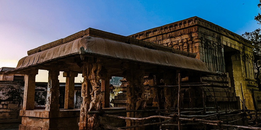 The Giant Brahmotsavam Temple Festival is hosted in this temple in Sivagangai.