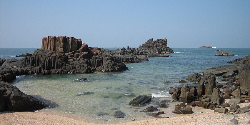 St. Mary’s Island has hexagonal basalt formations and scenic beauty awaits for all.