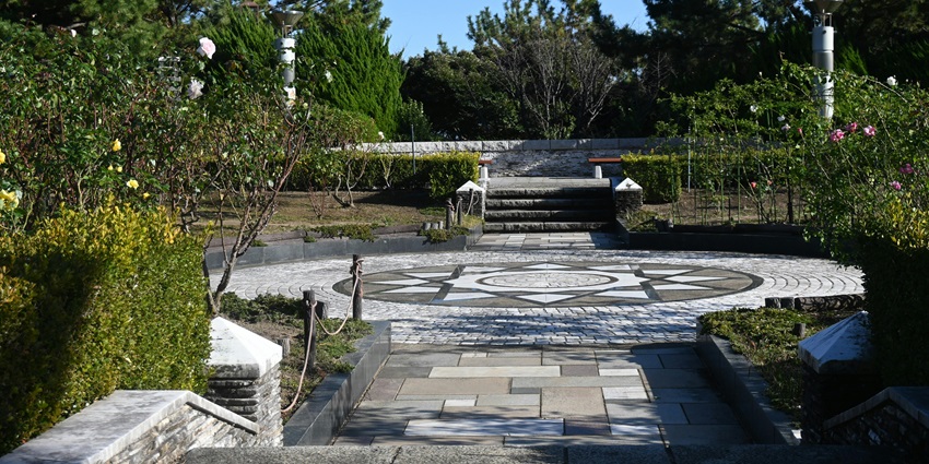 Image of Beautiful Stone Pathway in Tranquil Garden Setting - Step Garden one of the best places to visit