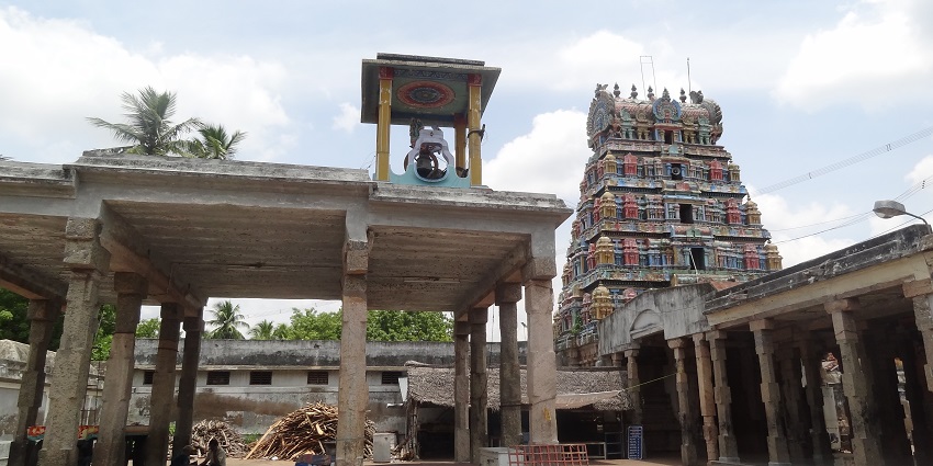 View of Kanjanoor temple, a popular Navagraha temple in Tamil Nadu.
