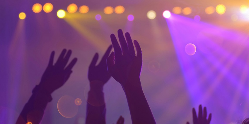 A glimpse of people dancing to the acoustical beats at the Sunset Bar by Guru, Goa.
