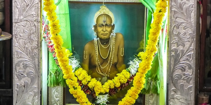Image of Swami Samarth Math in a temple of Swami Samarth Math, Pandharpur