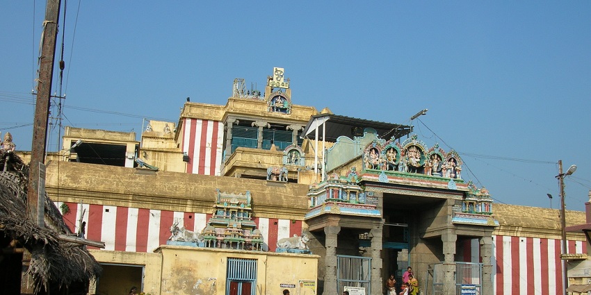 The temple is one of the six holy shrines of Murugan called Arupadaiveedu.