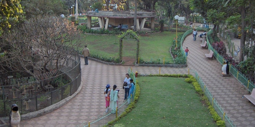 Lush greenery and vibrant flowers at Diamond Garden, a top spot for relaxation in Chembur.