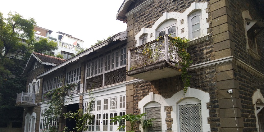 Exploring the Pali Hill and its resorts is one of the adventurous things to do in Bandra.