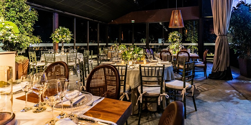 Fancy outer seating of Tamasha,one of the best places to experience Connaught place nightlife