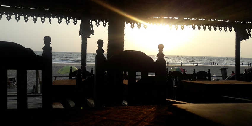 Party places in Morjim feature Teso Waterfront with exquisite views and delicious cuisine.