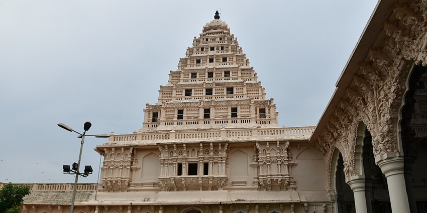 A picture of Thanjavur Royal Palace, a site reeking of grandeur, and cultural richness.