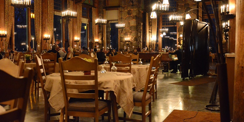 Party places in Jalandhar feature The Buzz By Heat 7 offering great drinks and a vibrant nightlife atmosphere