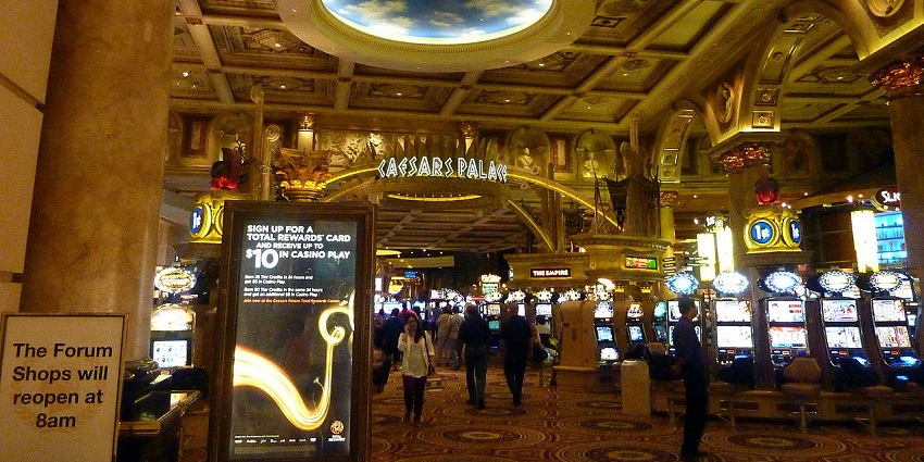 This casino in Paris, hosts many events to feel the excitement besides gambling.