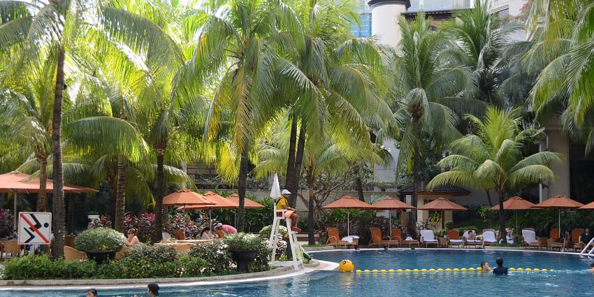 Scenic lakeside resort with recreational activities and comfortable rooms
