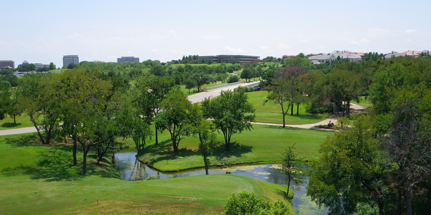 Premium resort with golf course and luxurious accommodations