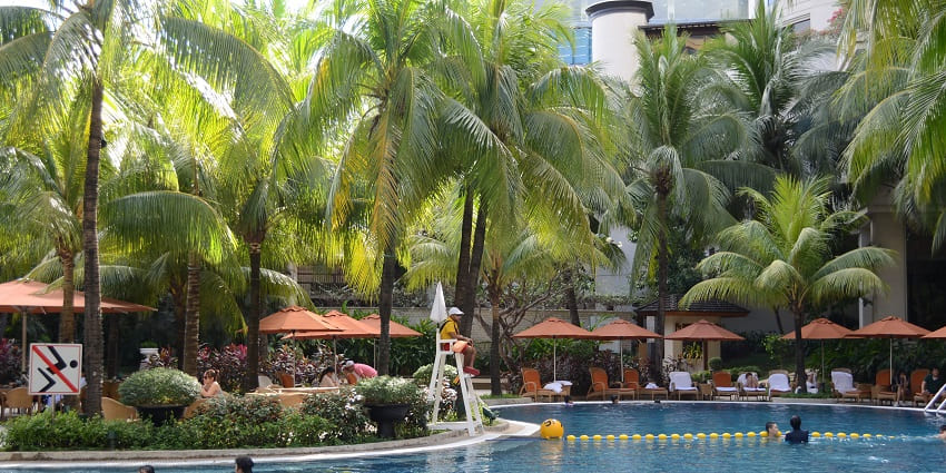 The Piccadilly Hotel provides the best pool party in Chandigarh offering a blend of luxury and affordability.