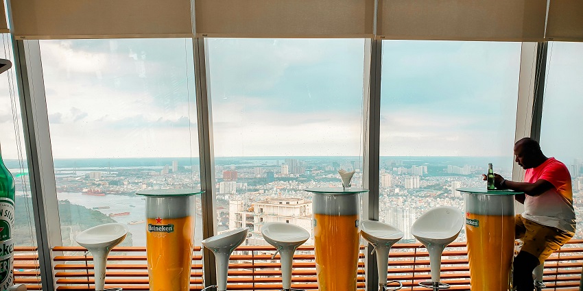 The Rooftop Bar (Ho Chi Minh City), is among the best party places in Vietnam with stunning skyline views and cocktails.